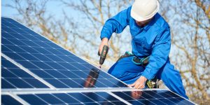 Installation Maintenance Panneaux Solaires Photovoltaïques à Tannay